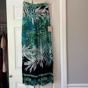 Lulu’s tropical pants